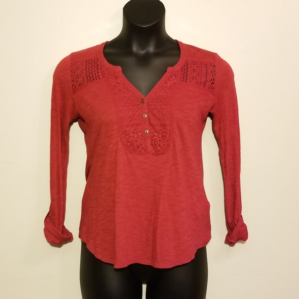 Lucky Brand long sleeve crotchet top